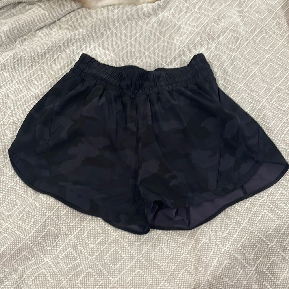Lululemon Track That Mid-Rise Lined Short 5"